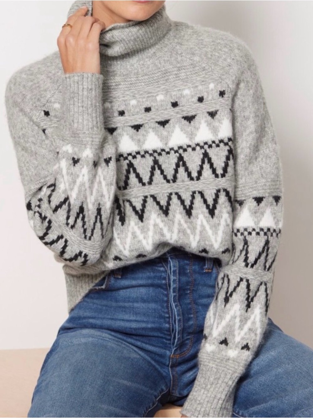 Evereve Women’s Morgan Turtleneck Sweater Size Large